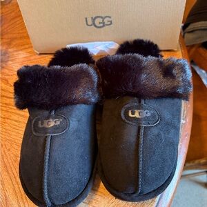 UGG Black Suede Slippers with Plush Fur